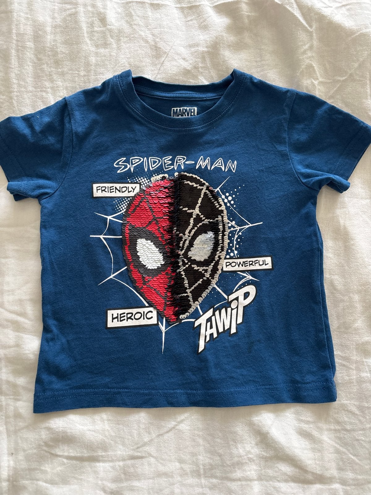 Marvel Spiderman T-shirt met pailletten, mt 98, Ophalen of Verzenden, Gebruikt, Jongen, Shirt of Longsleeve