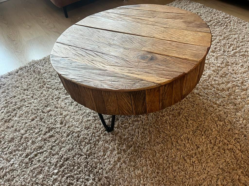 Unieke ronde salontafel van gerecycled hout, Huis en Inrichting, Tafels | Salontafels, Rond, Zo goed als nieuw, Minder dan 50 cm