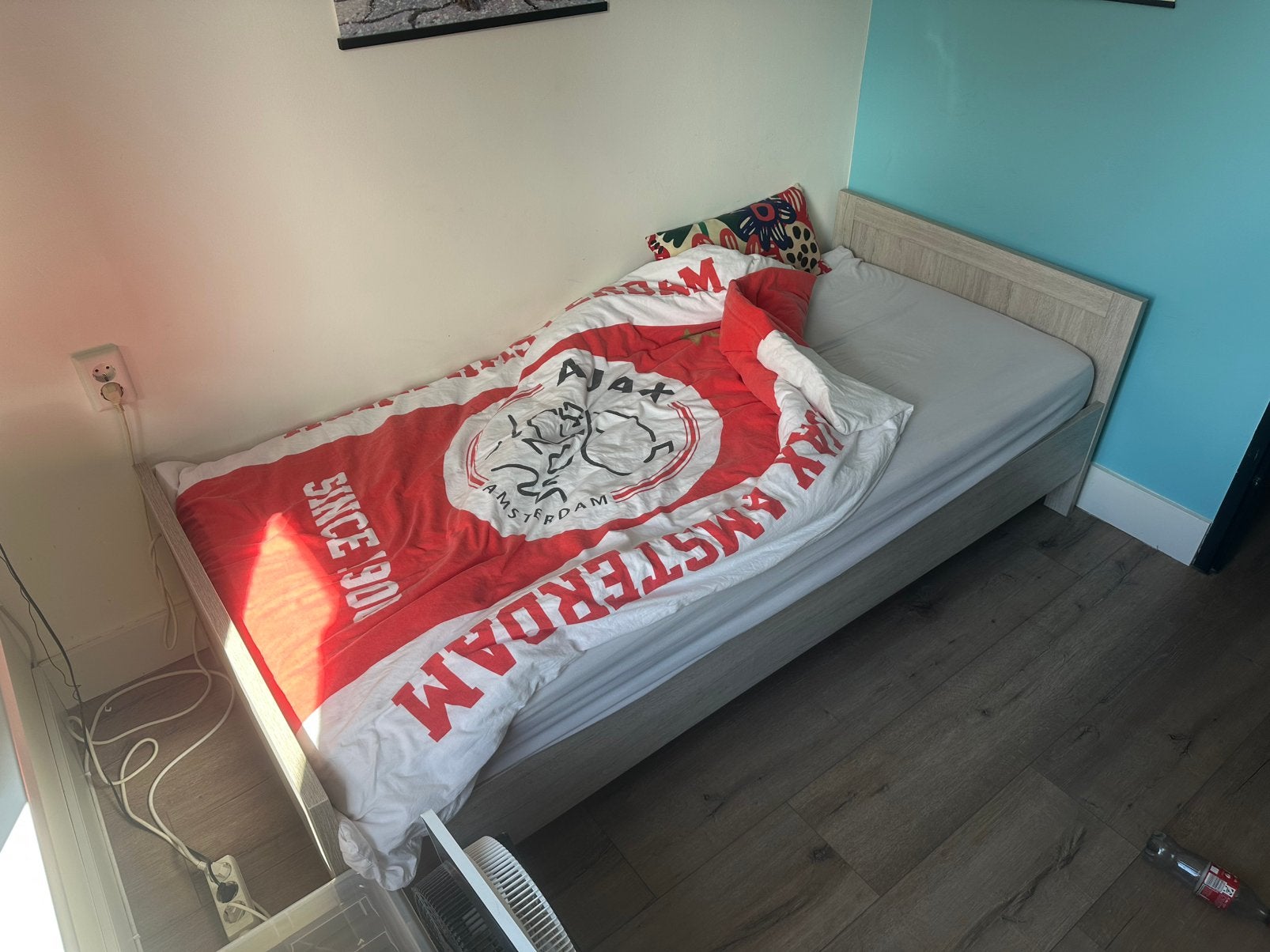Mooi bed, Huis en Inrichting, Slaapkamer | Complete slaapkamers, Ophalen, Zo goed als nieuw, Eenpersoons
