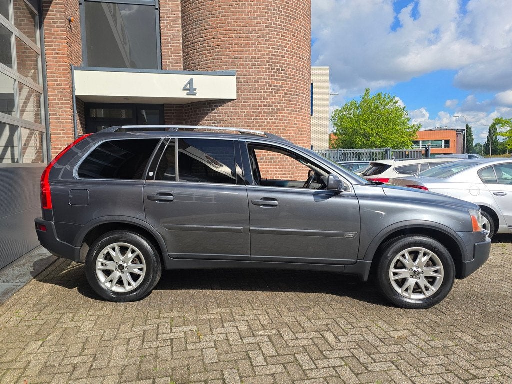 Volvo XC90 2.9 T6 Kinetic 5p. Dakraam |Leer |Trekhaak, Auto's, Volvo, Gebruikt, 138 €/maand, 2922 cc, Vierwielaandrijving