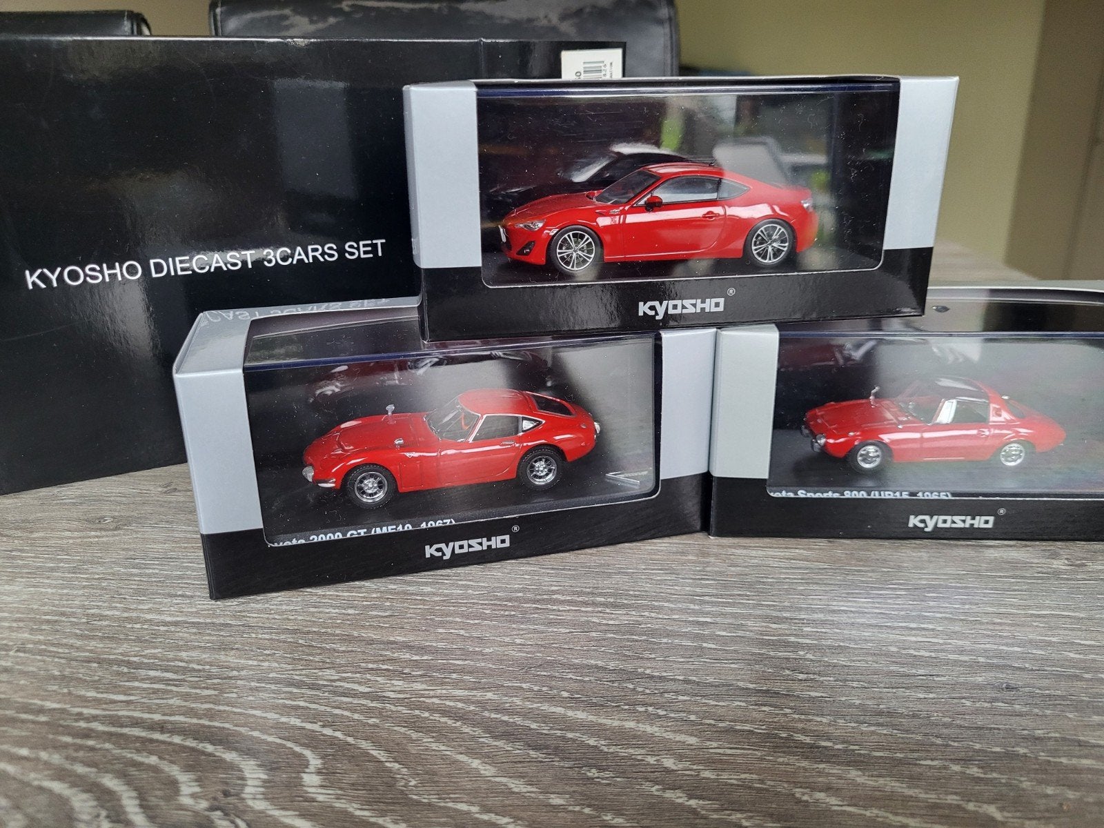 Toyota Kyosho set gt86 2000gt sports 800 schaal 1:43, Ophalen of Verzenden, Zo goed als nieuw, Auto, Kyosho