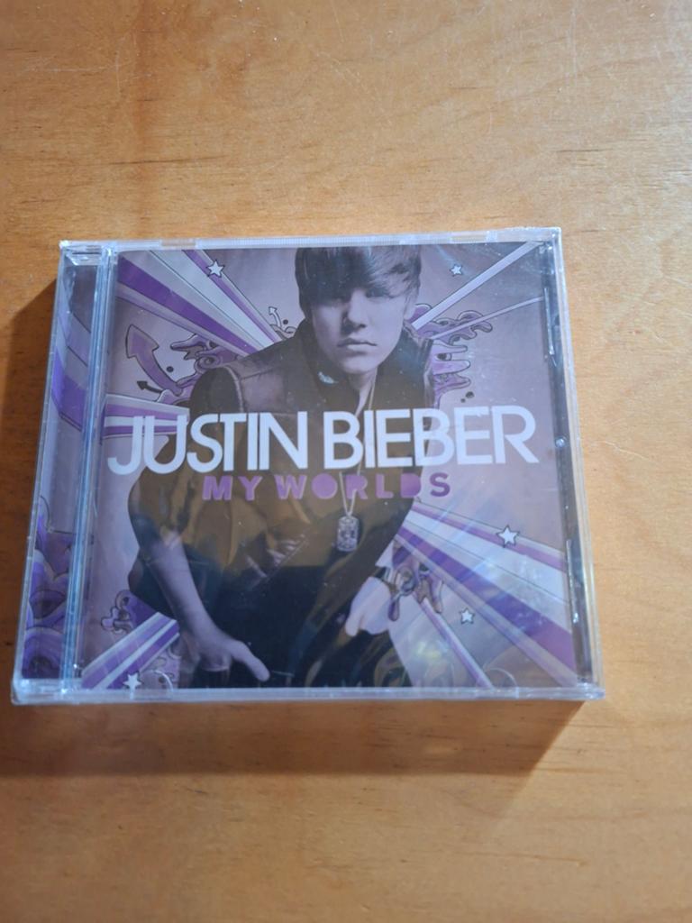 Justin Bieber - My Worlds CD sealed, Ophalen of Verzenden, 2010 - 2019, Gebruikt