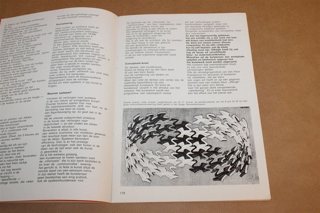 AKT Kunsttijdschrift — Systeemkunst & Elektronische Muziek, Ophalen of Verzenden, Gelezen, Muziek, Film of Tv
