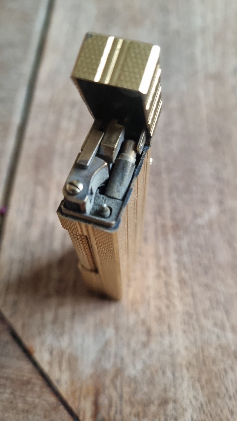 Dunhill Rollagas vergulde aansteker - Made in Switzerland, Verzamelen, Ophalen of Verzenden, Gebruikt, Aansteker