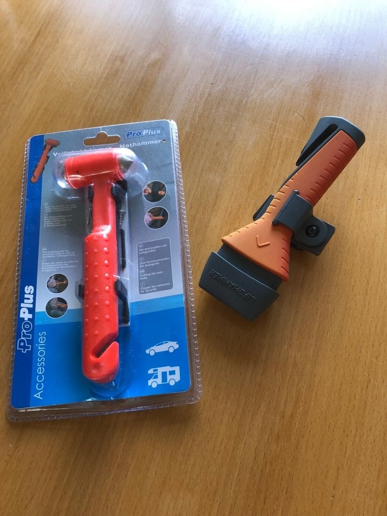 Te koop 2 x veiligheidshamers.(nieuw)., Ophalen of Verzenden