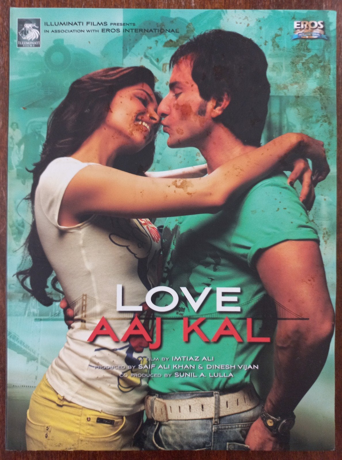 Love Aaj Kal (2009) Bollywood Film, Alle leeftijden, Ophalen of Verzenden, Zo goed als nieuw, Boxset