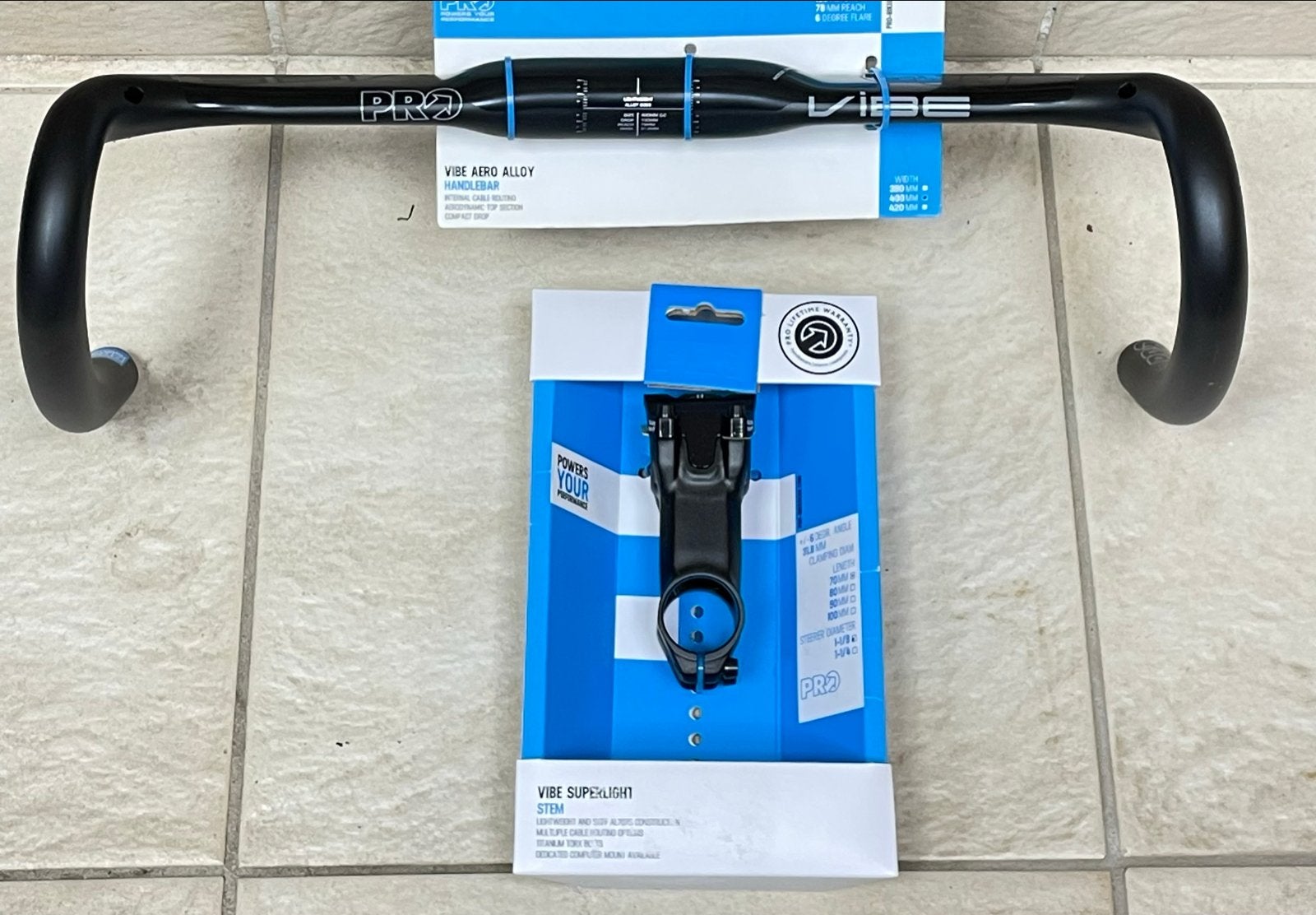 Nieuwe Pro Vibe Aero Light Stuur & Stuurpen Set, Fietsen en Brommers, Fietsonderdelen, Nieuw, Stuur, Aluminium, Racefiets, Ophalen of Verzenden