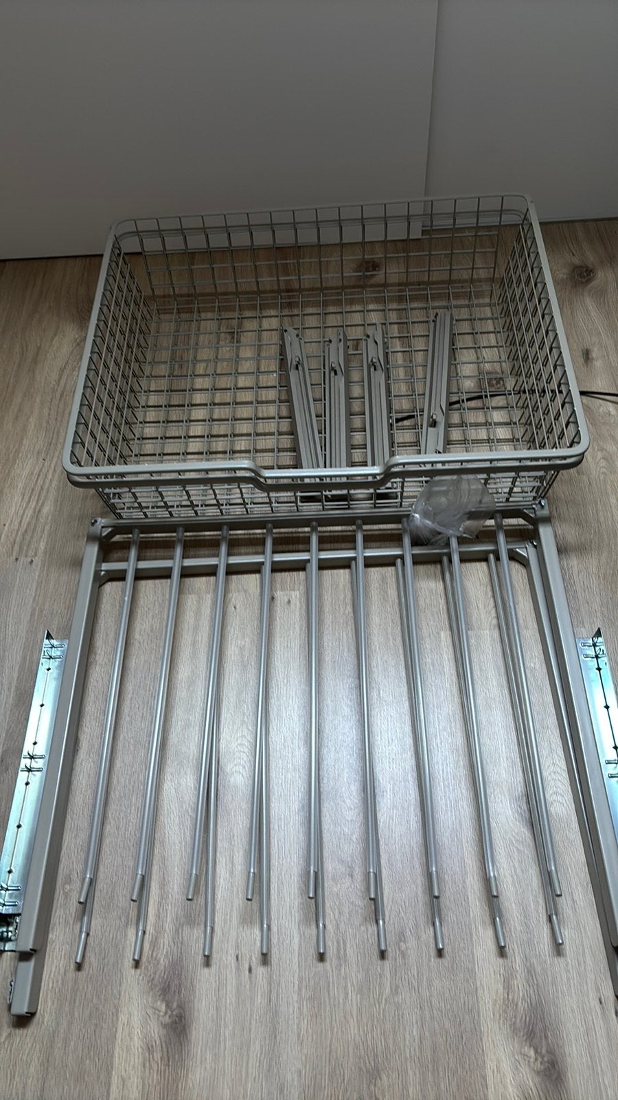 Komplement draadlafden en broekenrek, Ophalen, 50 tot 100 cm, Zo goed als nieuw, Minder dan 100 cm