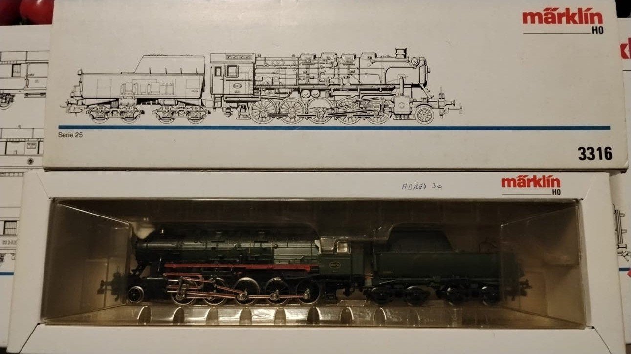 Märklin 3316 digitale Stoomlocomotief Serie 25 HO, Wisselstroom, Locomotief, Ophalen of Verzenden, Zo goed als nieuw
