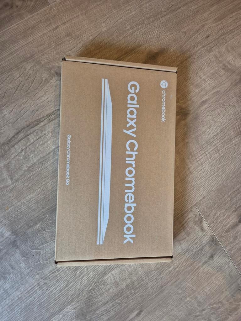 Samsung Galaxy Chromebook Go XE310XDA-KA2NL, 4 GB of minder, Nieuw, Ophalen of Verzenden, Samsung