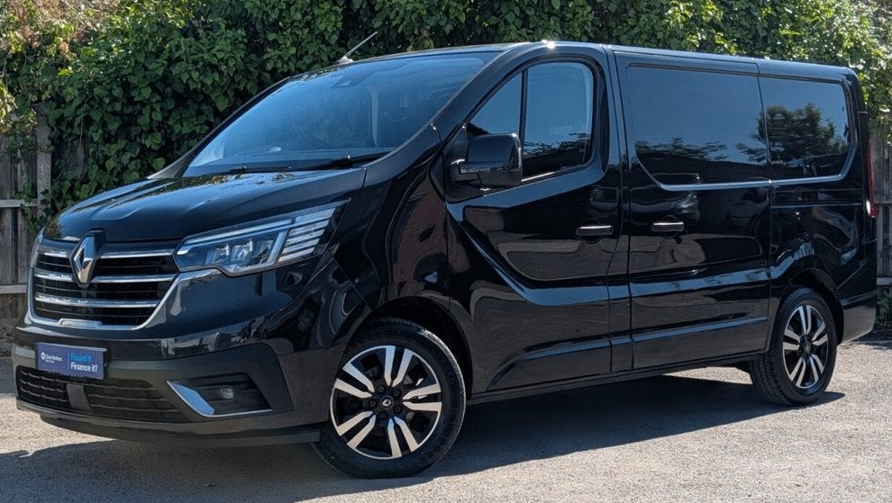 GEVRAAGD 17 inch Renault Trafic velgen Avens Noir Diamantee, Ophalen, 16 inch, Banden en Velgen, Zomerbanden