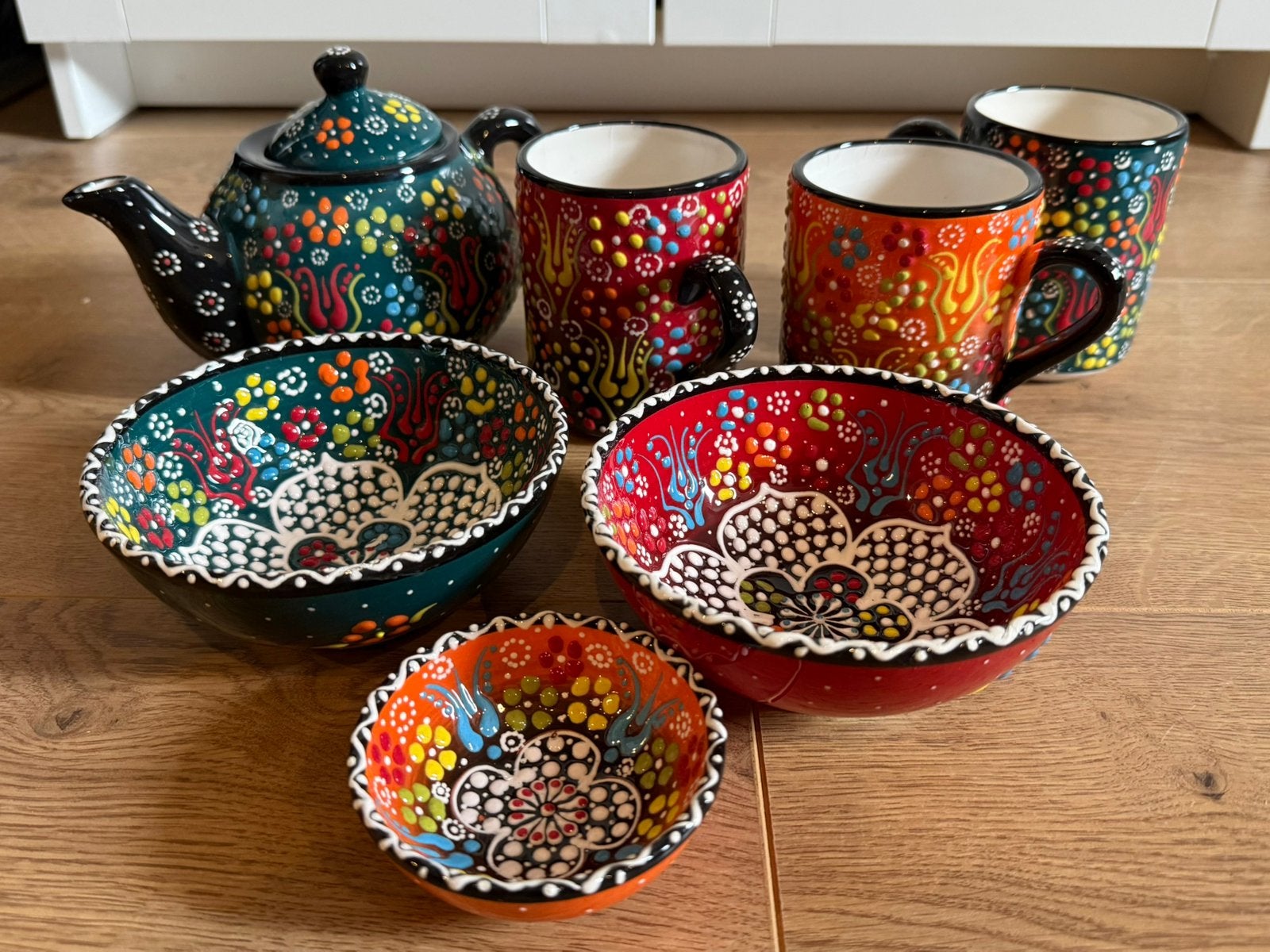 Mokken schaaltjes en theepot, Antiek en Kunst, Ophalen