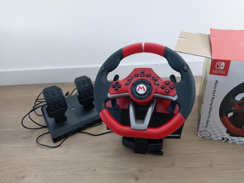 Mario Kart Racing Wheel Pro Deluxe, Ophalen, Zo goed als nieuw, Stuurtje of Sportattribuut