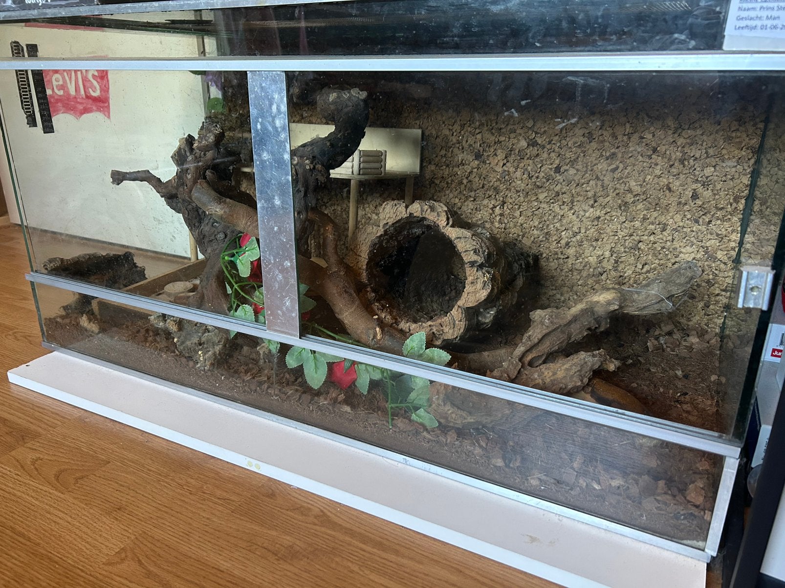 Terrarium 100x50x50, Ophalen