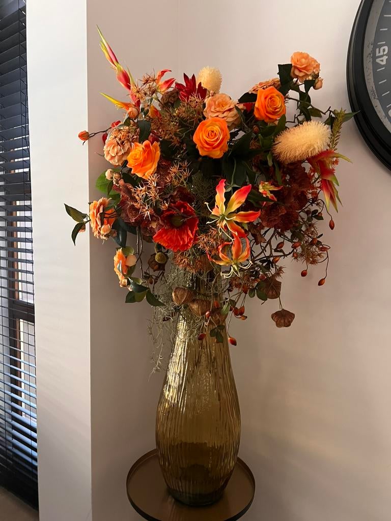 Grote vaas met prachtige topbloemen, Ophalen of Verzenden, Zo goed als nieuw