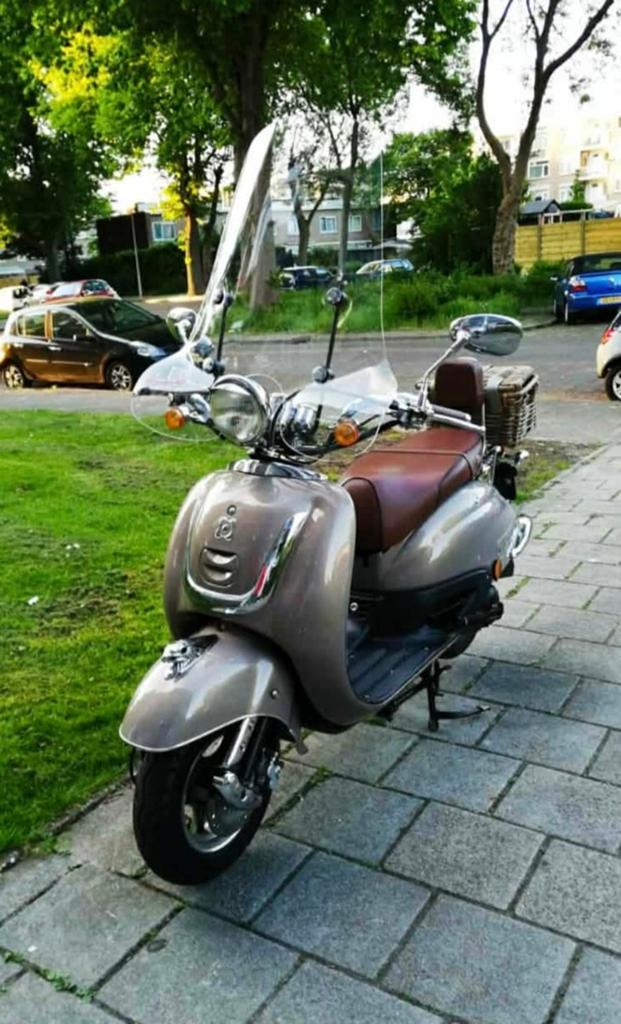 AGM Retro Scooter 2014, Ophalen, Gebruikt, AGM, Benzine