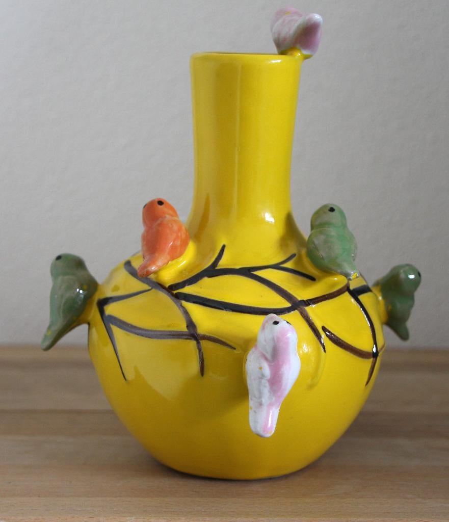Vaas Daan Kromhout Bird Vase Tube Geel met vogeltjes, Huis en Inrichting, Geel, Aardewerk of Porselein, Nieuw, Ophalen of Verzenden