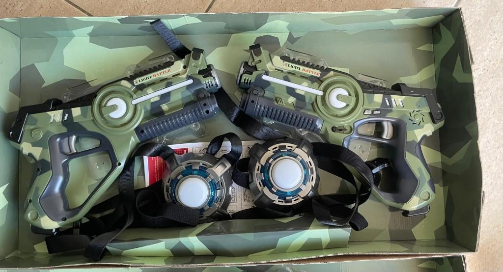 4 Light Battle Active Camo Laserguns Groen/Grijs + 4 Targets, Kinderen en Baby's, Speelgoed | Buiten | Actiespeelgoed, Zo goed als nieuw