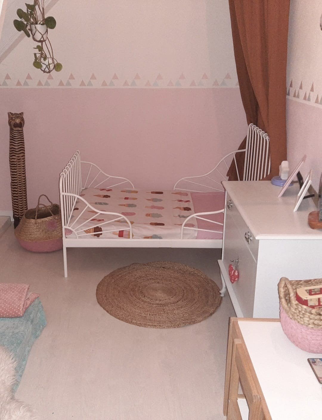 IKEA Minnen uitschuifbaar peuterbed/juniorbed wit, Kinderen en Baby's, Ophalen, Gebruikt, 160 tot 180 cm, 70 tot 85 cm