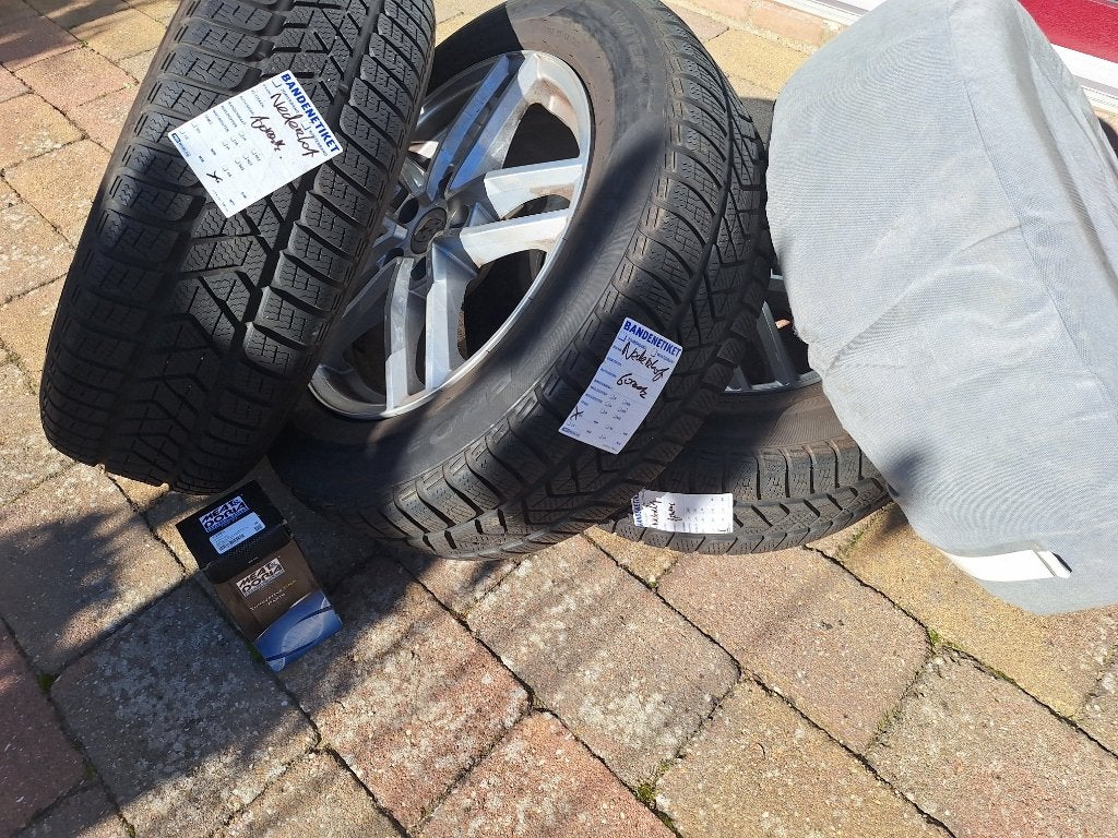 Winterset Alu Pirelli 225/60 R17+TPMS Subaru Forester va2019, Ophalen, Gebruikt, Banden en Velgen, 17 inch