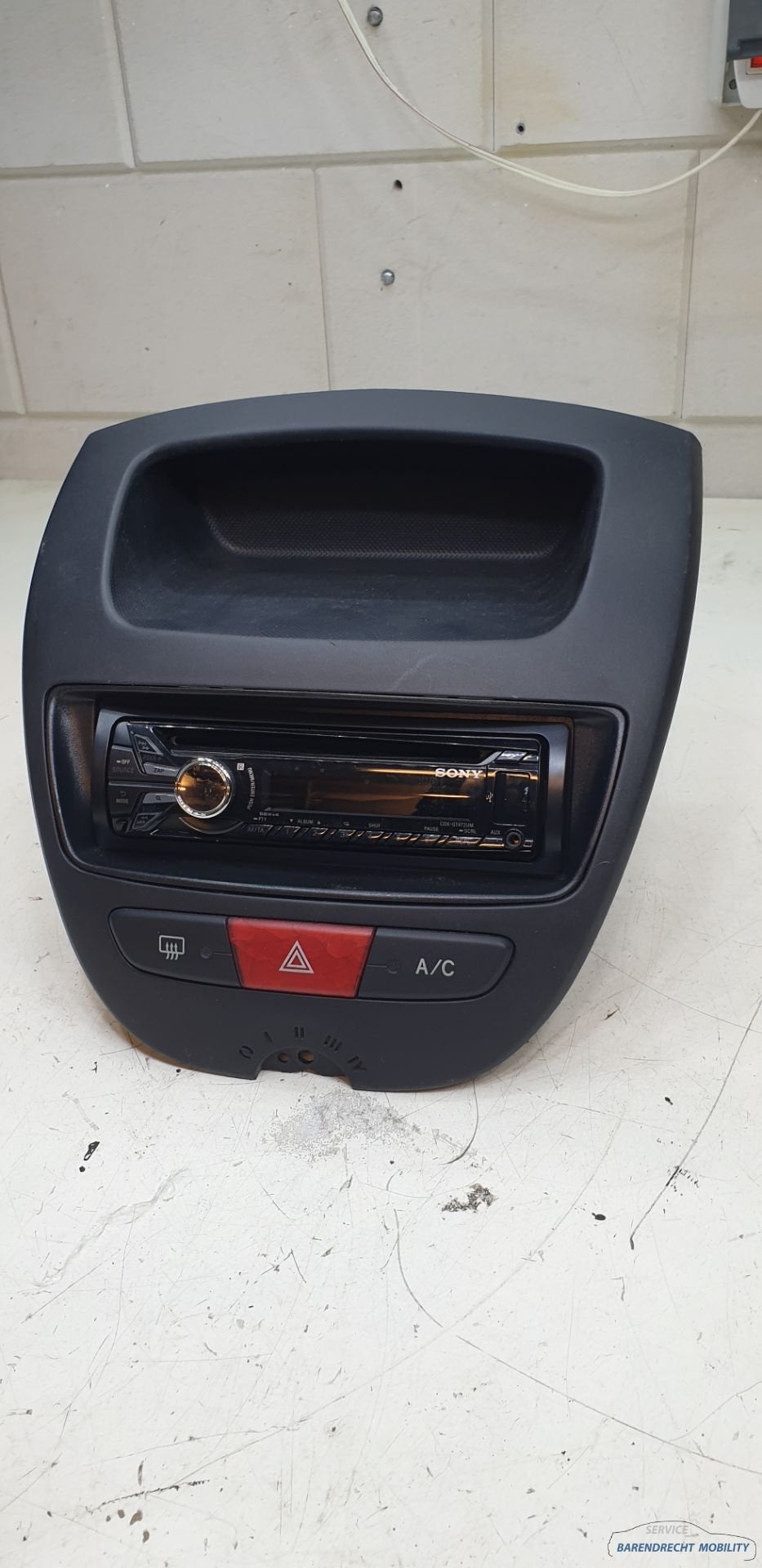 Radioframe met inbouwframe radio CD SONY CDX-GT472UM C1 107, Gebruikt, Citroën, Stellantis N.V., Ophalen of Verzenden