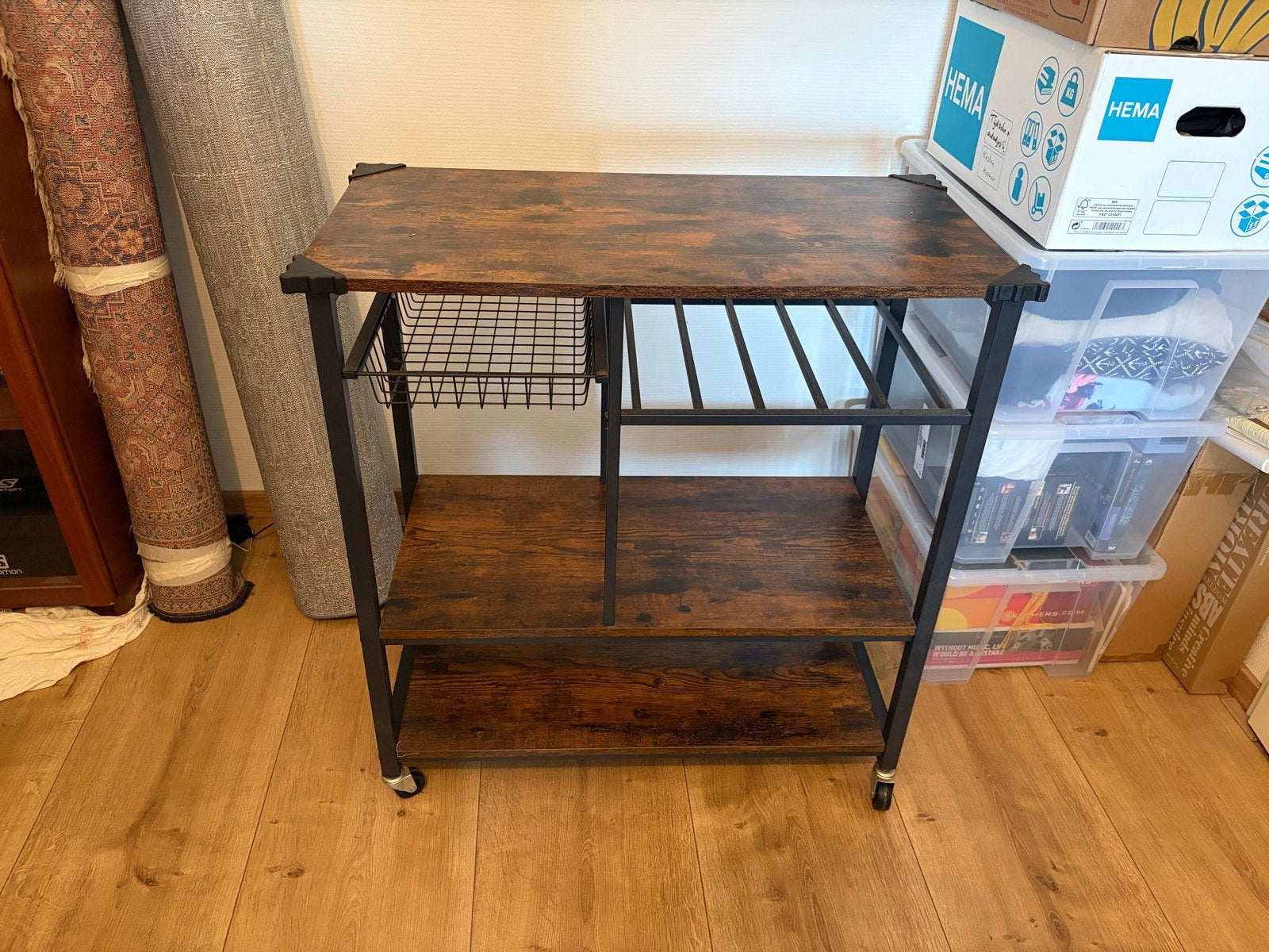 Vintage Keukentrolley met 3 wijnrek, Huis en Inrichting, Ophalen, Keukentrolley, Zo goed als nieuw, Overige materialen