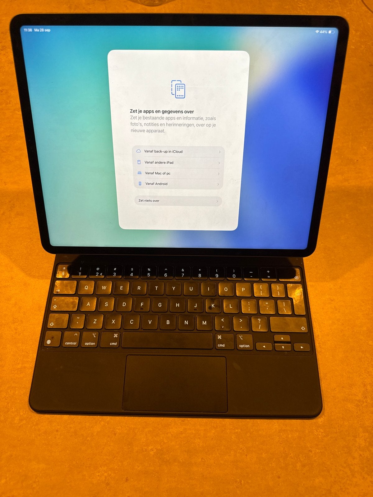 Apple iPad Pro met Magic Keyboard - Zo goed als nieuw