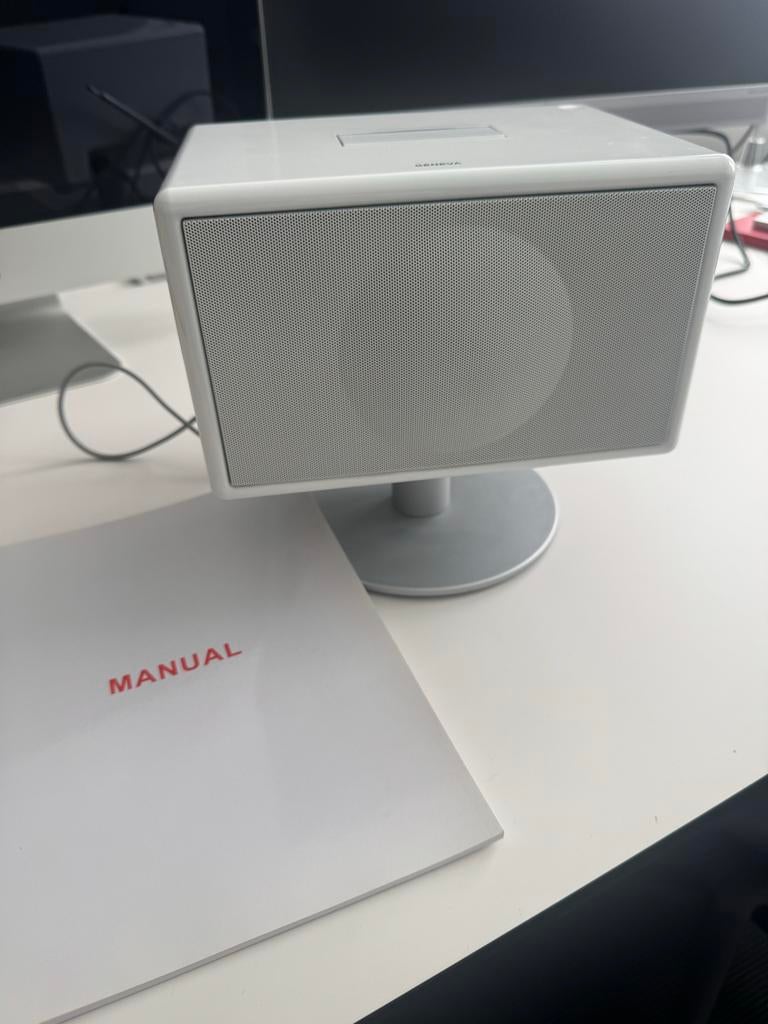 Geneva Box met handleiding - Goede geluidskwaliteit, Ophalen, Gebruikt, Overige typen, Overige merken