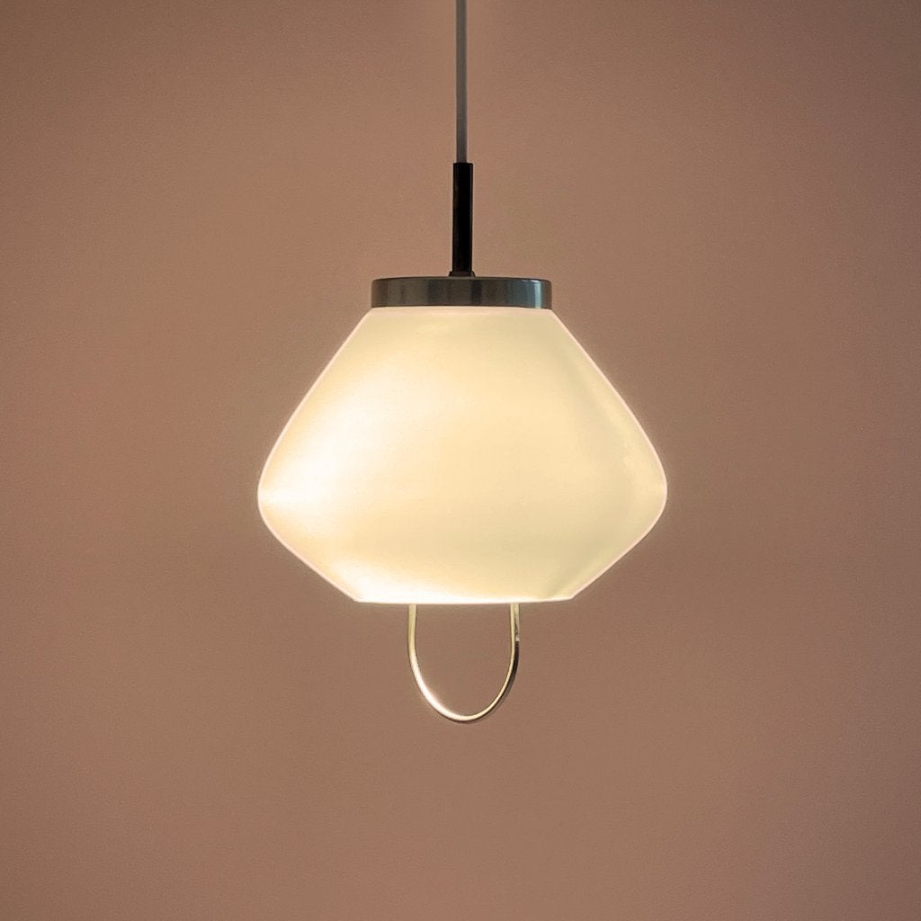 vintage Deens MidCentury Design HANGLAMP opaal glas messing, Ophalen of Verzenden, Zo goed als nieuw, Glas, Vintage Mid Century Deens Design Scandinavisch Nordic Poulsen