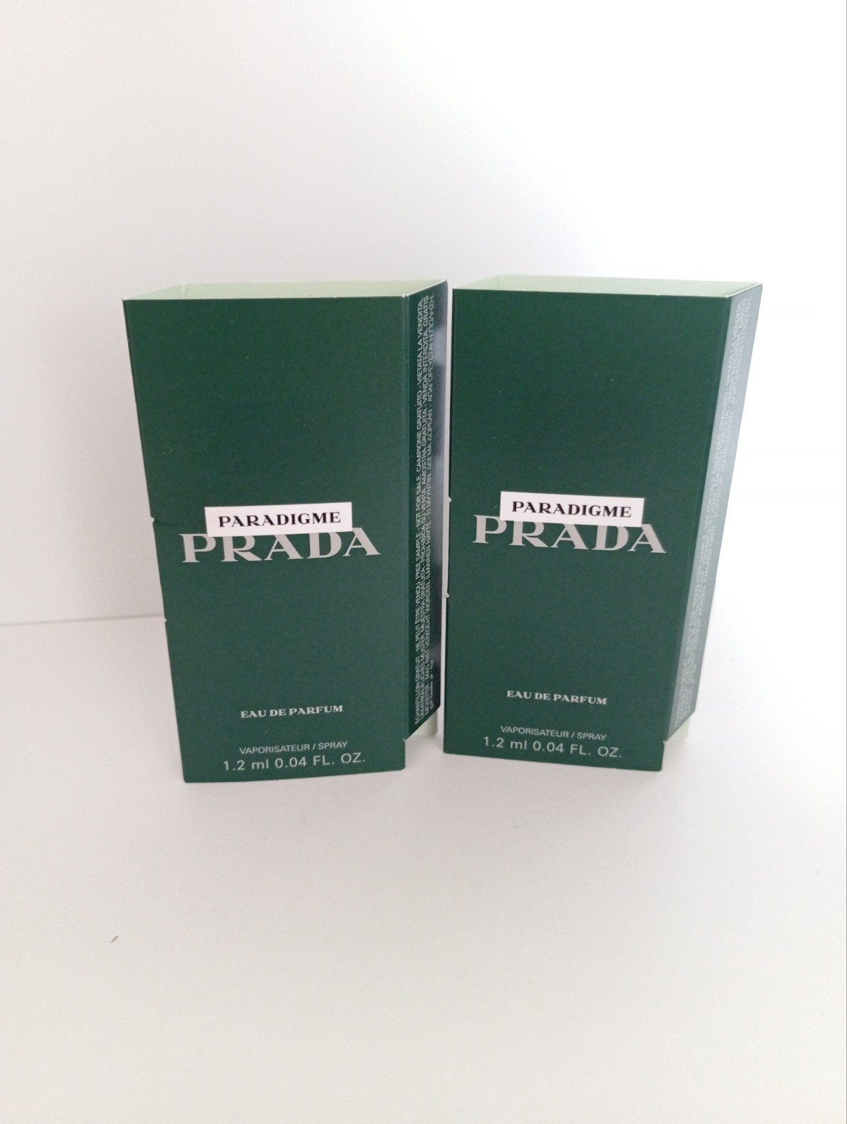 Nieuw Prada Paradigme Parfum samples, Ophalen of Verzenden, Nieuw