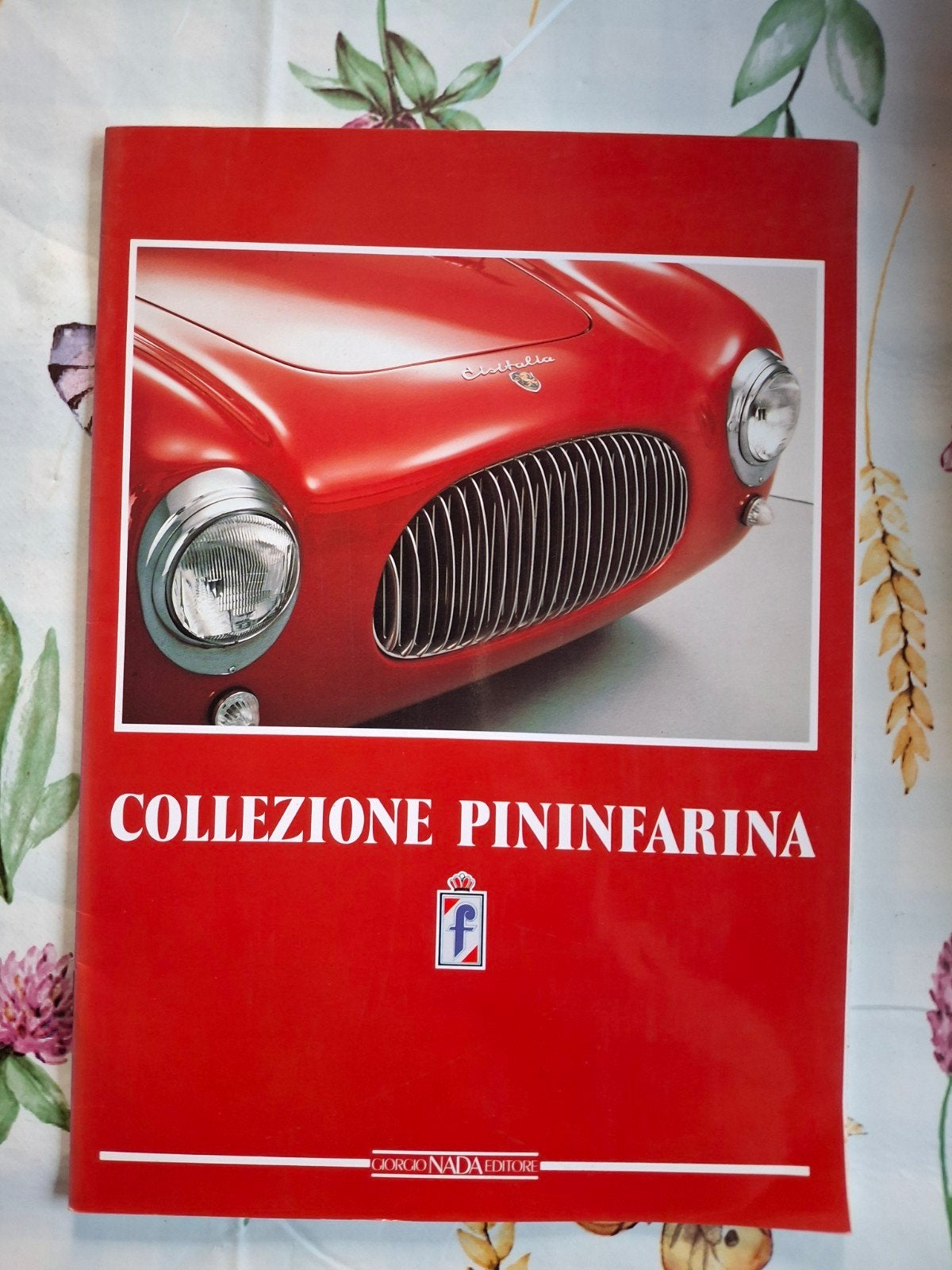 Collezione Pininfarina - Boek over klassieke auto's, Boeken, Auto's | Boeken, Zo goed als nieuw, Algemeen, Ophalen of Verzenden