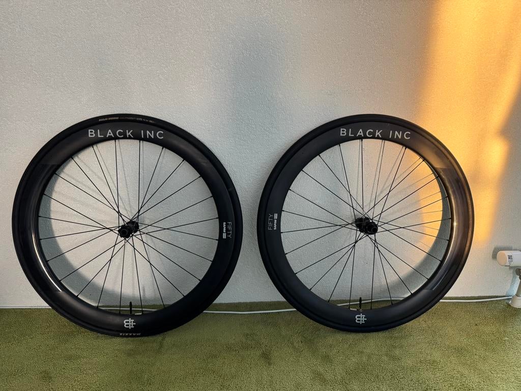 Black Inc Black Fifty carbon wielset, met banden, Fietsen en Brommers, Gebruikt, Racefiets, Carbon, Ophalen