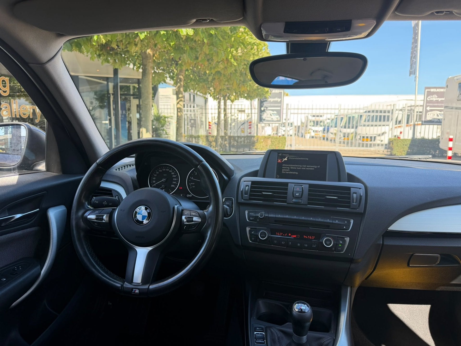 BMW 1-serie 116i l CLIMA l PDC V/A l STOELVERWARMING, Auto's, 1-Serie, 4 cilinders, Bruin, Leder en Stof