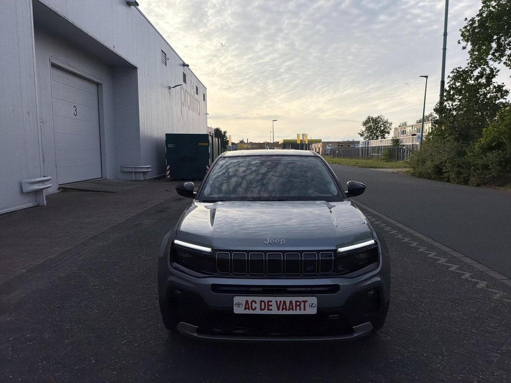 Jeep Avenger Summit 54 kWh - CARPLAY/NAVI/CAMERA/SFEER/NAP, Auto's, Jeep, Bedrijf, Te koop, Avenger, 360° camera, ABS, Achteruitrijcamera
