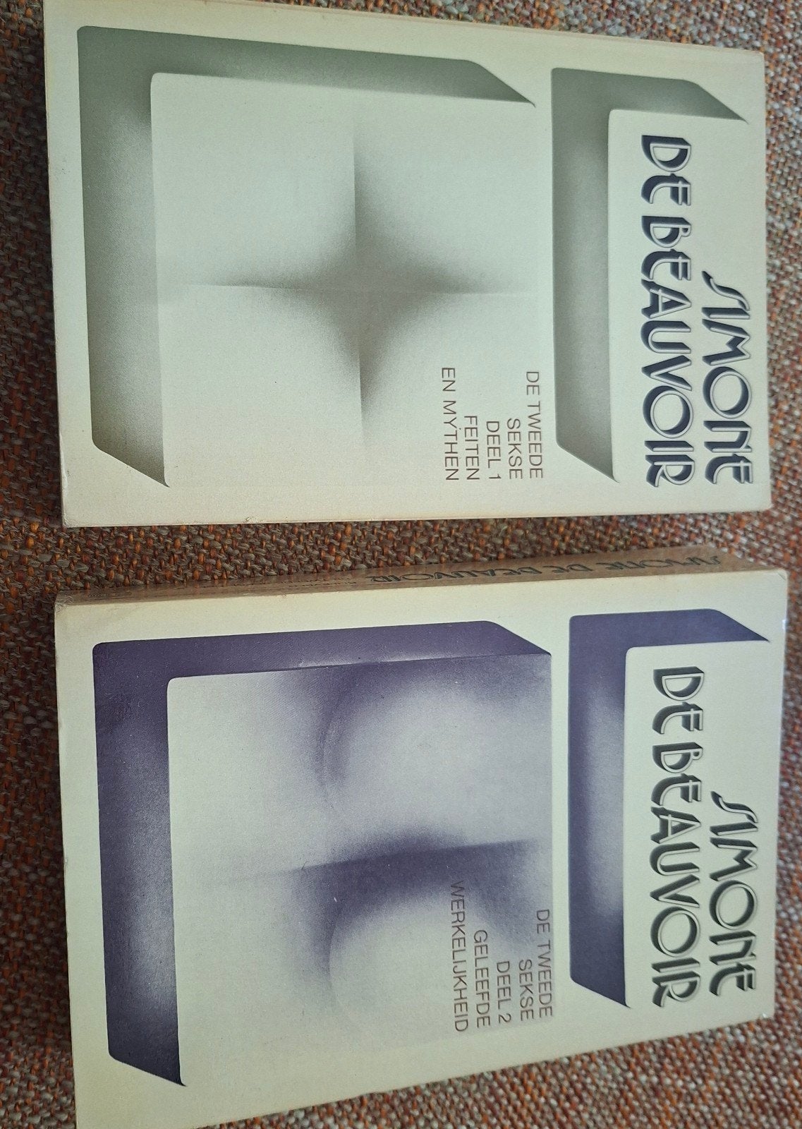 De Tweede Sekse - Simone de Beauvoir (Deel 1 & 2), Ophalen of Verzenden, Gelezen, Simone de Beauvoir, Europa overig