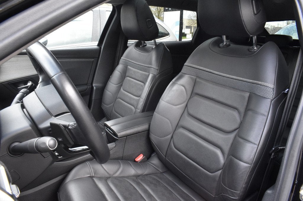 Citroën C5 X Plug-in Hybrid 225 EAT8 Shine Automaat | Leder, 1350 kg, Gebruikt, 4 cilinders, Automatische klimaatregeling