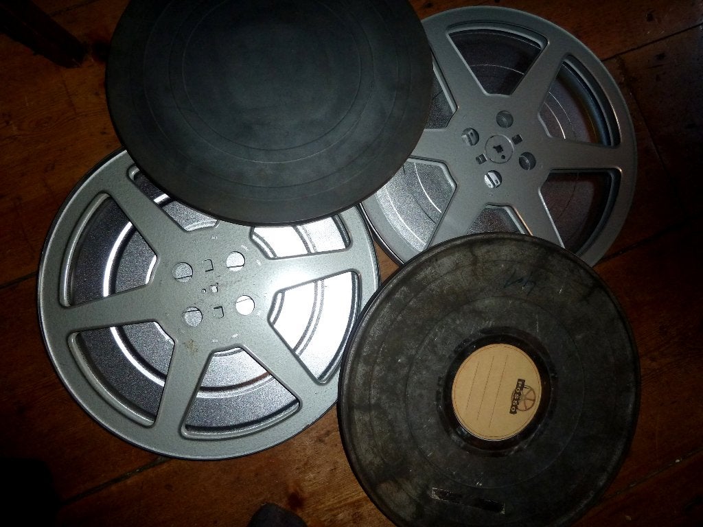 16mm Vintag 2x hamerslag 600mtr Bauer in passende blikken, Ophalen of Verzenden, 16mm film