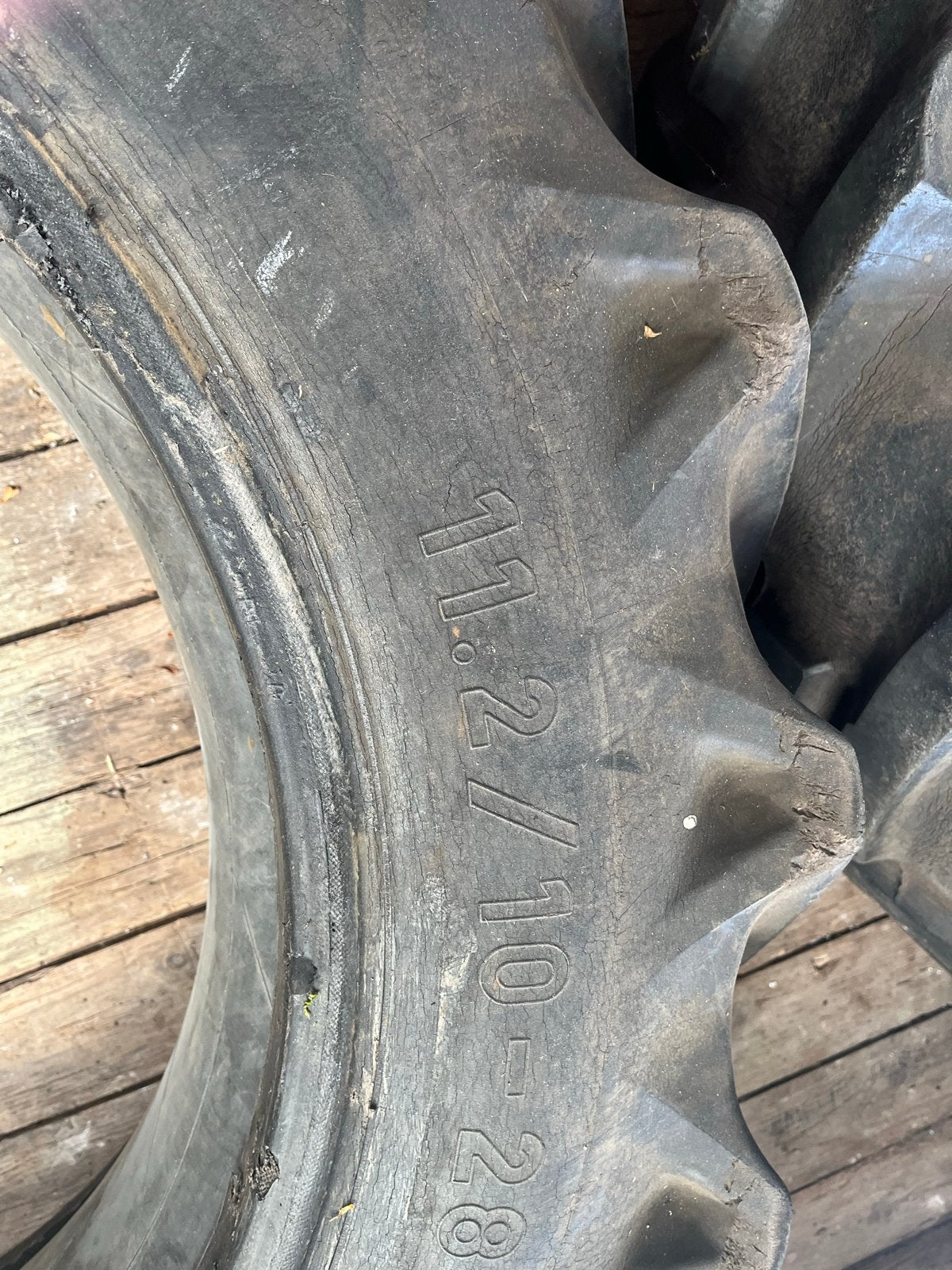 Dunlop tractorbanden 11.2/10-28 - Set van 2, Zakelijke goederen, Agrarisch | Onderdelen | Banden, Velgen en Assen, Ophalen of Verzenden