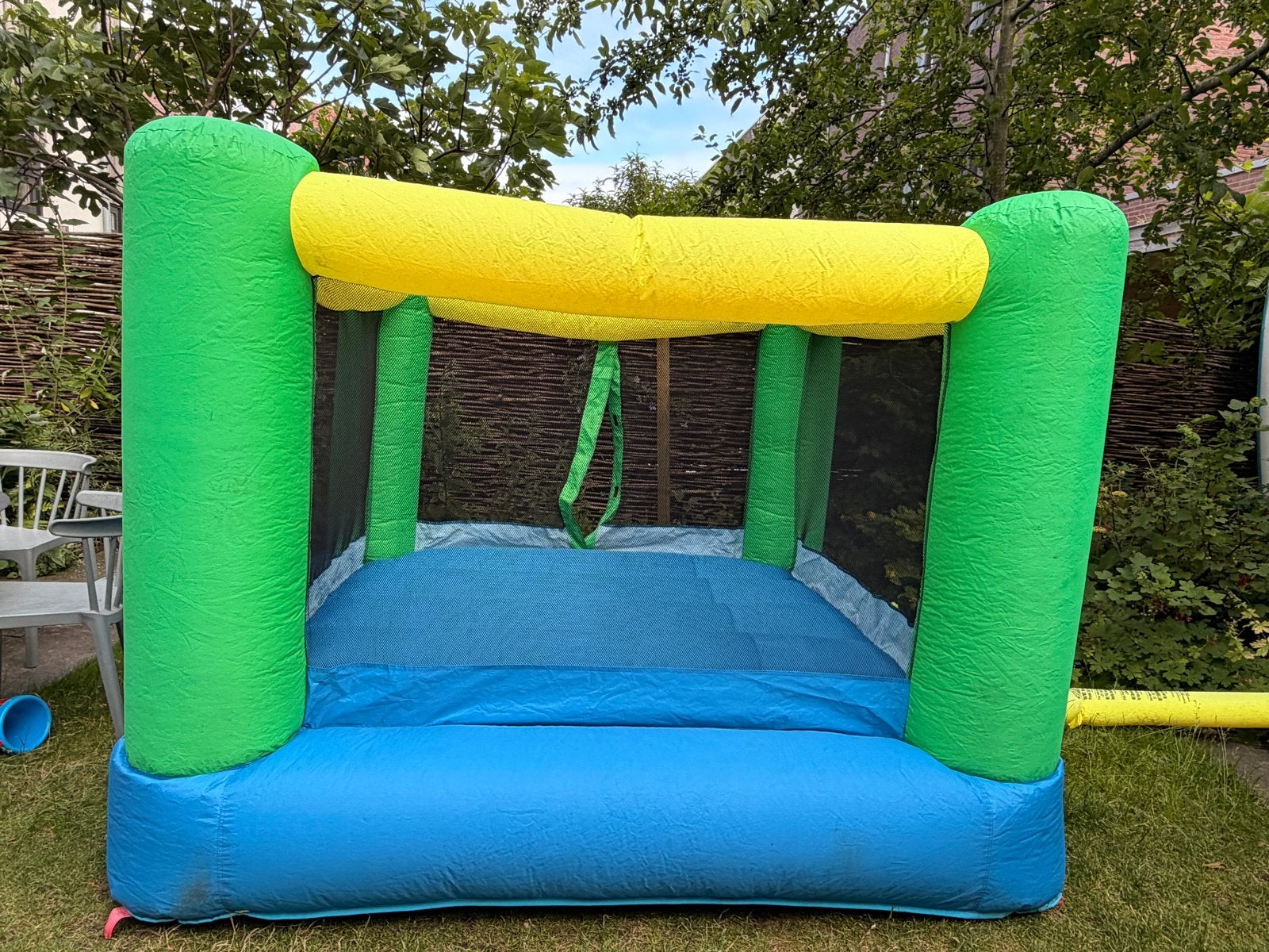 Luchtkussen / Springkussen met blower Little tikes, Ophalen, Gebruikt