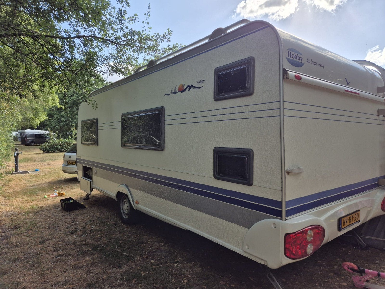 Hobby kmfe 560 bouwjaar bouwjaar 2005, Caravans en Kamperen, Caravans, Rondzit, Hobby, Koelkast, Particulier