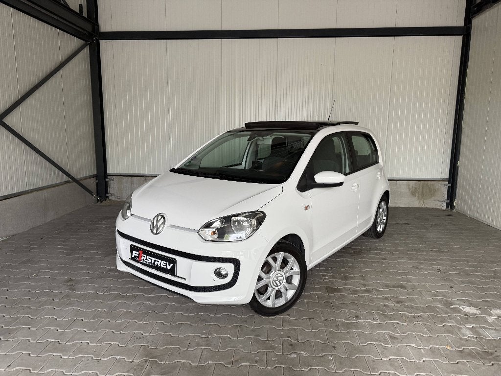 Volkswagen HIGH UP! 75PK/5-DEURS/PANORAMADAK/PARKEERSENSOR, Auto's, Volkswagen, Voorwielaandrijving, Euro 5, Stof, Up!