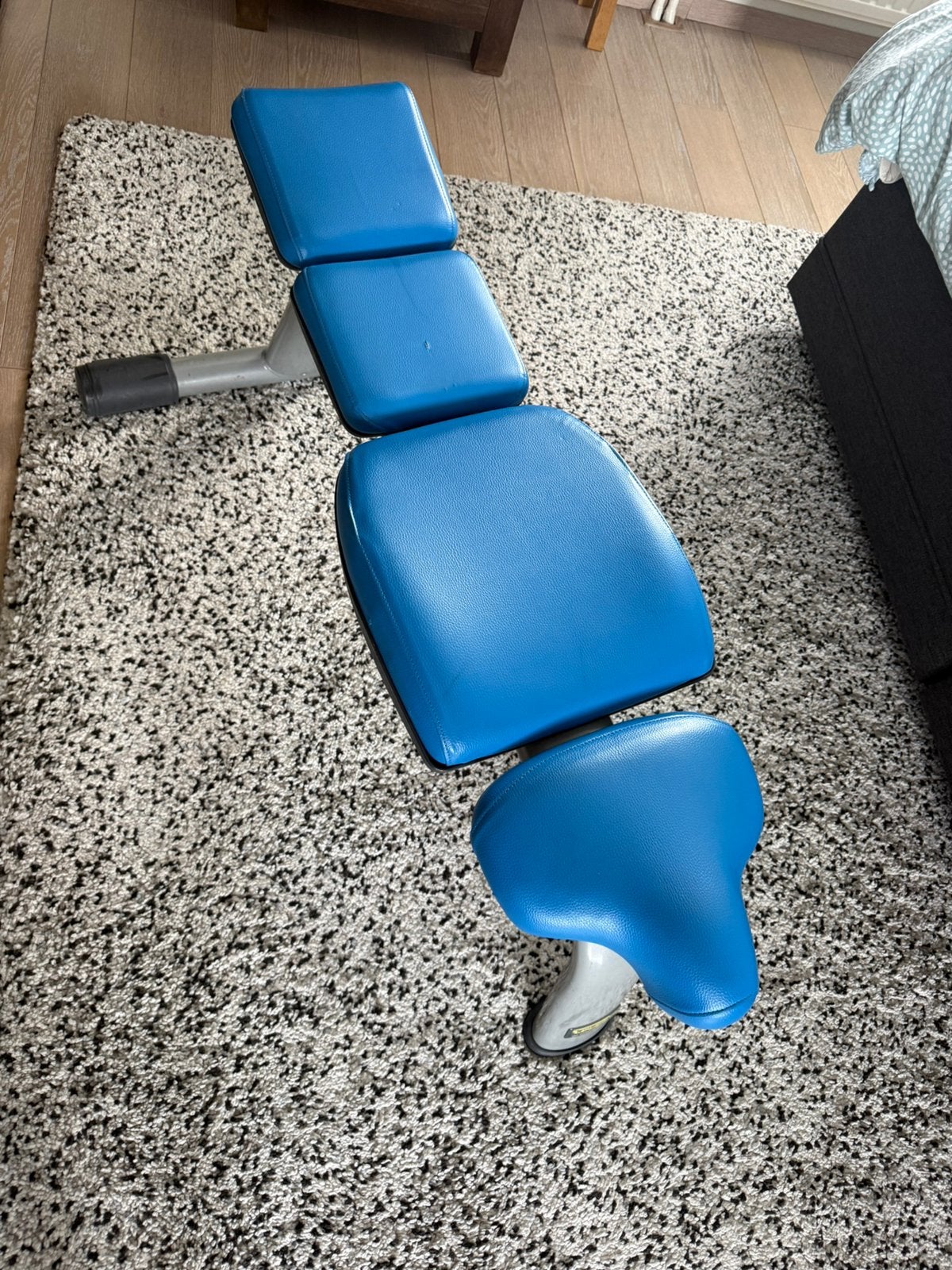 Technogym bench, Ophalen, Zo goed als nieuw, Massagetafel