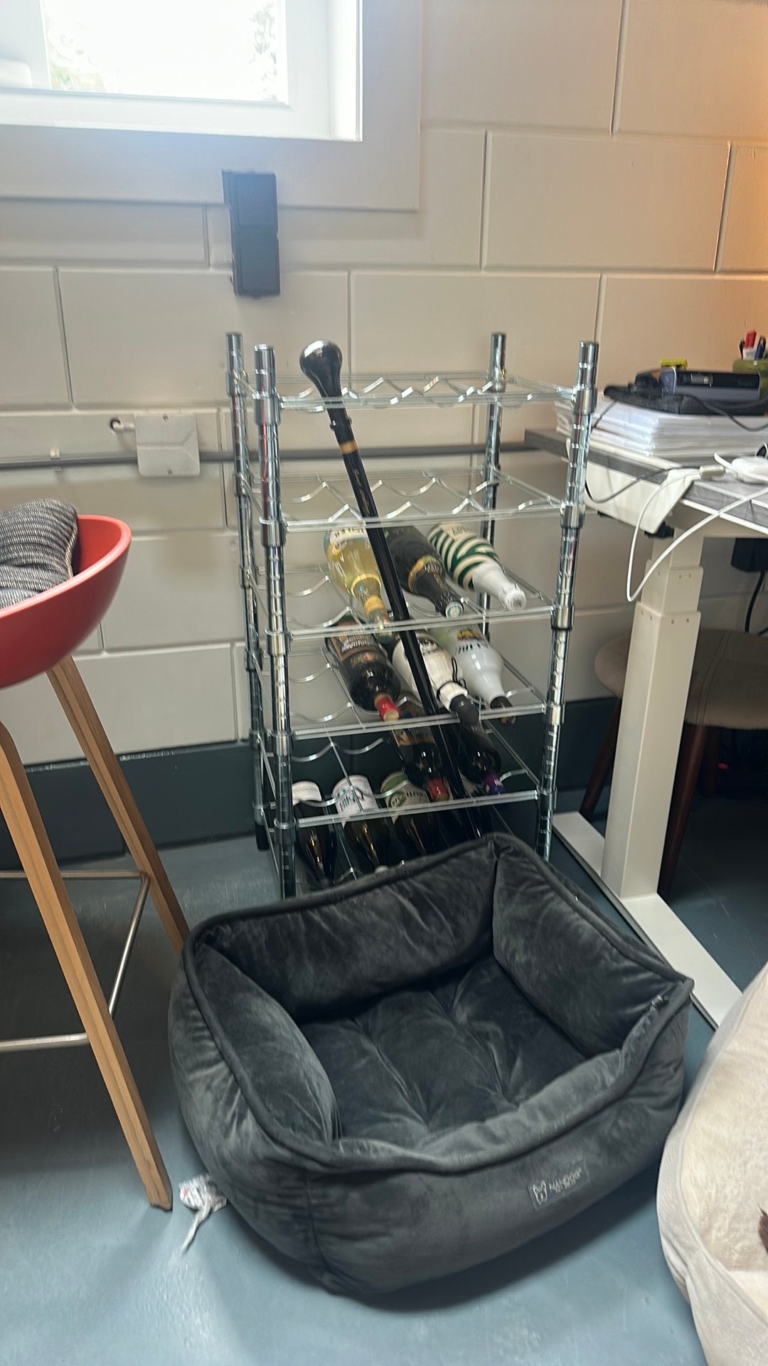 Metalen wijnrek/alcoholrek van IKEA, Huis en Inrichting, Woonaccessoires | Wijnrekken, Gebruikt, 50 tot 75 cm, Metaal, 5 tot 15 flessen