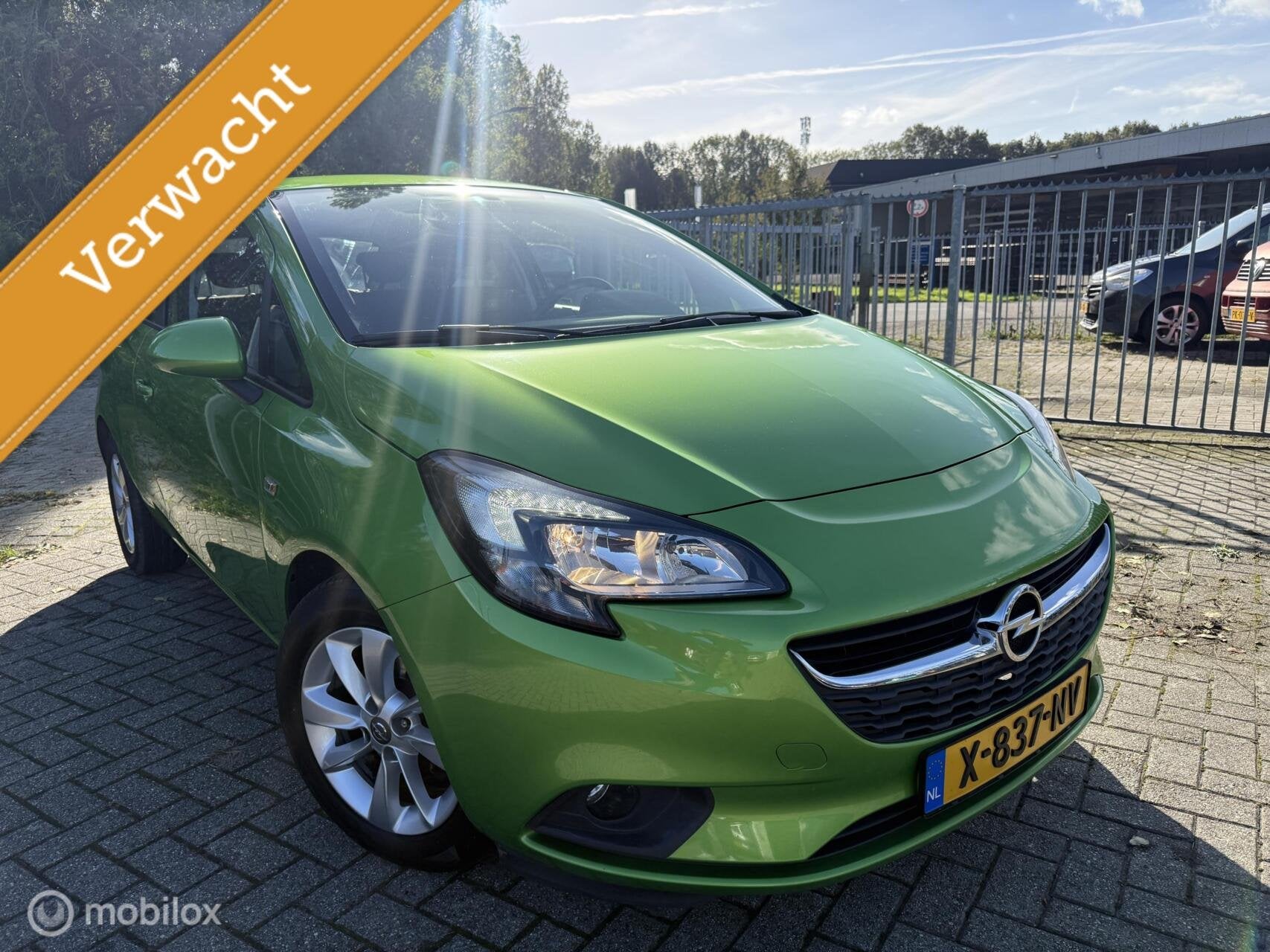Opel Corsa 1.2 I airco I LED I stoel/stuur verwarming, Voorwielaandrijving, Euro 6, 1229 cc, Stoelverwarming
