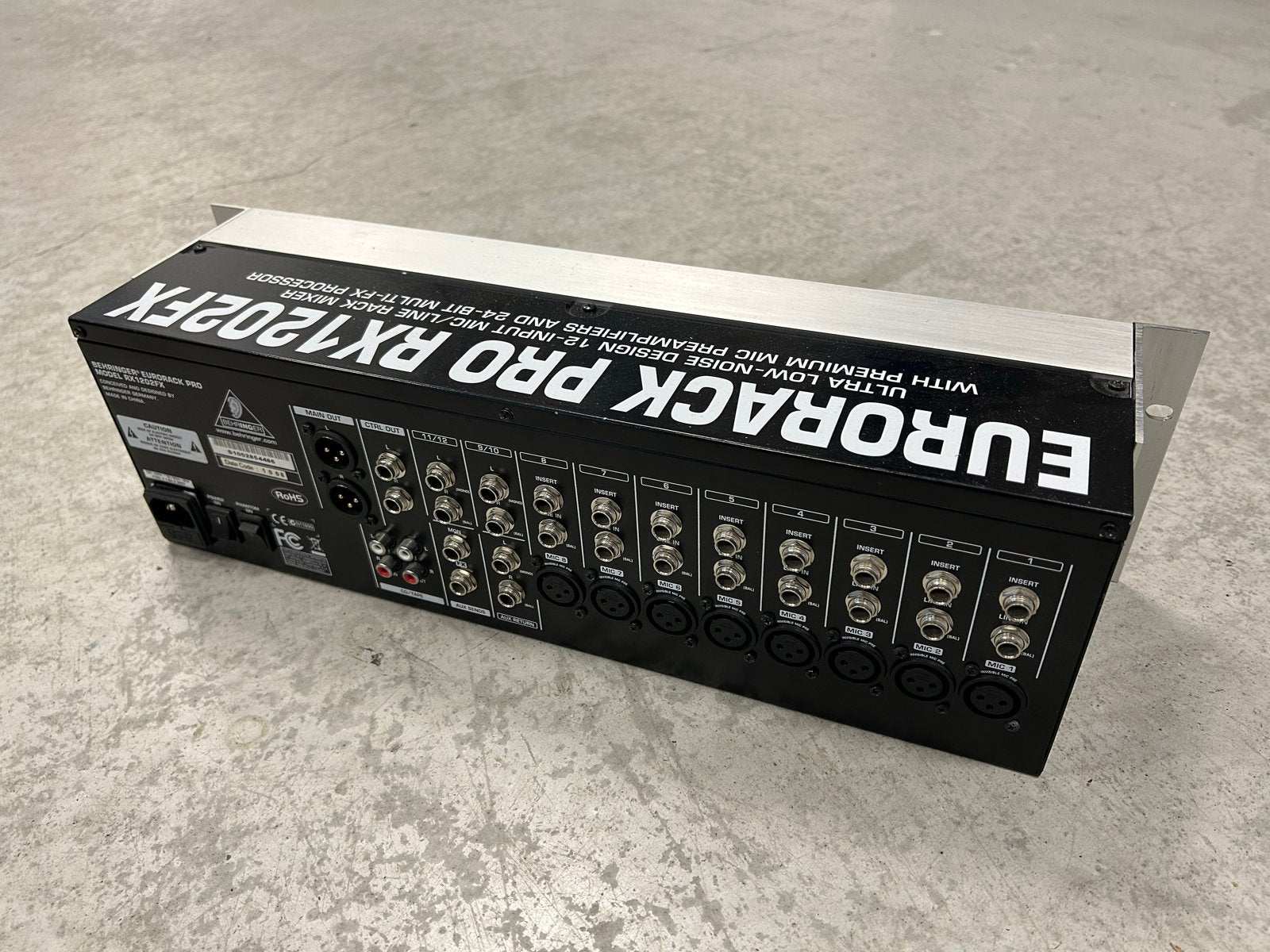 ≥ Behringer Eurorack Pro RX1202FX Rack Mixer — Mengpanelen