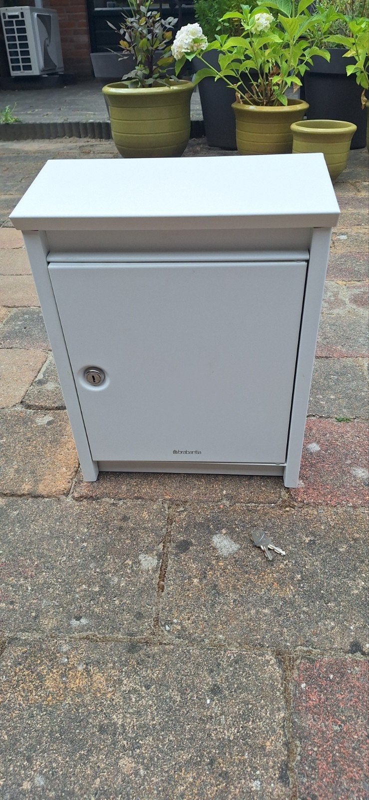 Brabantia wand brievenbus - Zo goed als nieuw, Ophalen, Zo goed als nieuw, Staal, Wandbrievenbus