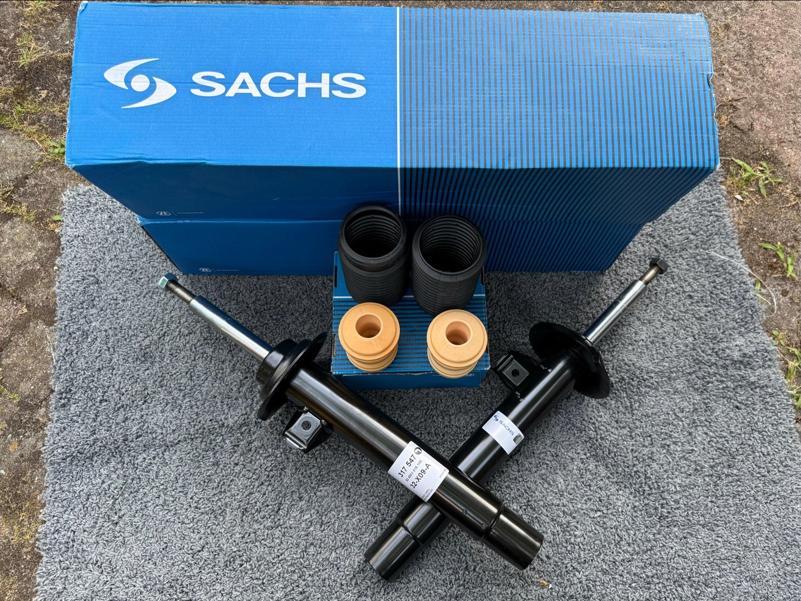 Nieuwe Sachs schokdempers en stofhoezen voor BMW E46 CABRIO, Ophalen, Nieuw, BMW