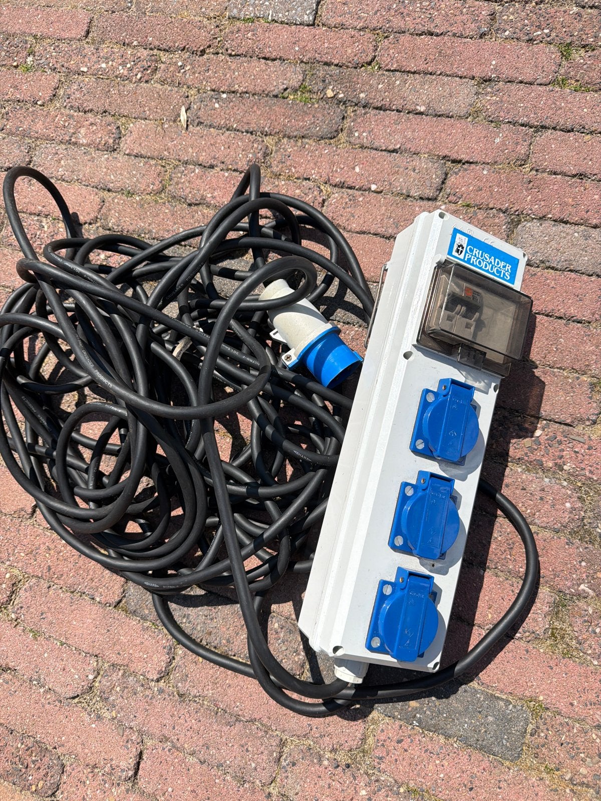 Krachtige CEE verlengkabel met 3-weg verdeelblok, Ophalen of Verzenden, Gebruikt, Kabel of Snoer
