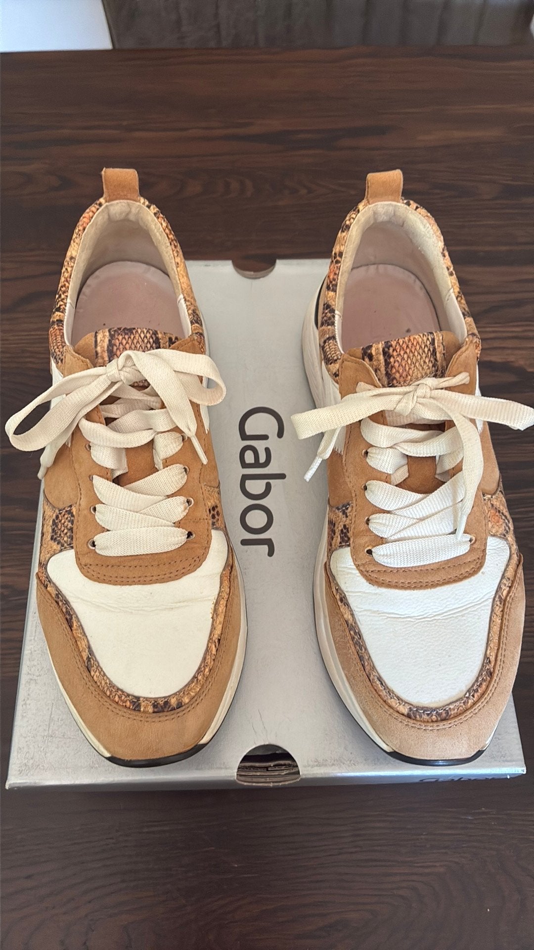 Gabor sneakers maat 5,5, Ophalen of Verzenden, Zo goed als nieuw, Sneakers of Gympen