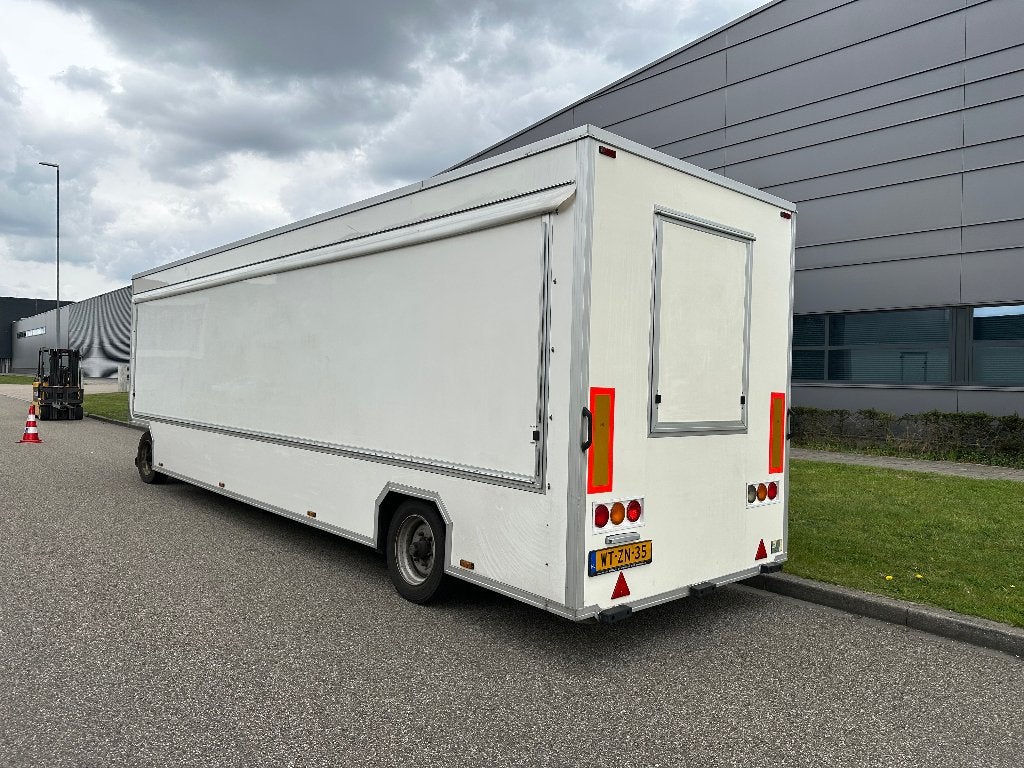Foto 10 van Zéér nette snoepverkoopwagen te koop!!